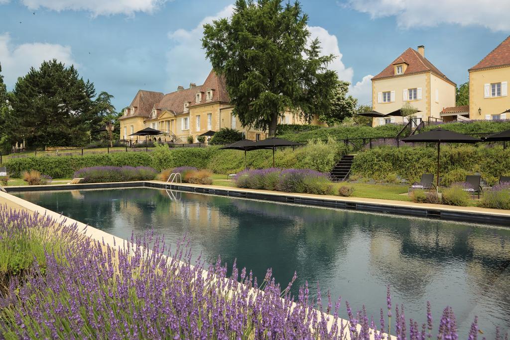Chateau Les Merles Et Ses Villas Mouleydier ภายนอก รูปภาพ