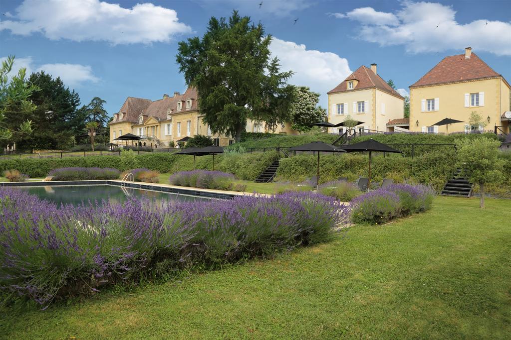 Chateau Les Merles Et Ses Villas Mouleydier ภายนอก รูปภาพ