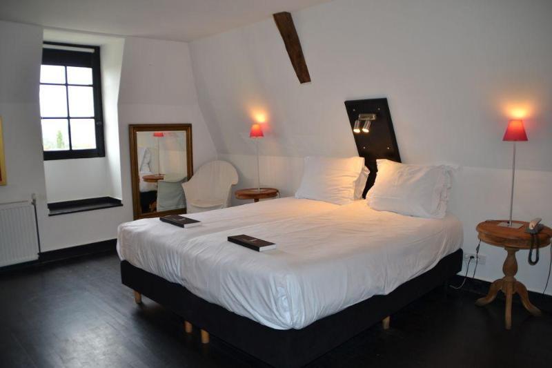 Chateau Les Merles Et Ses Villas Mouleydier ภายนอก รูปภาพ