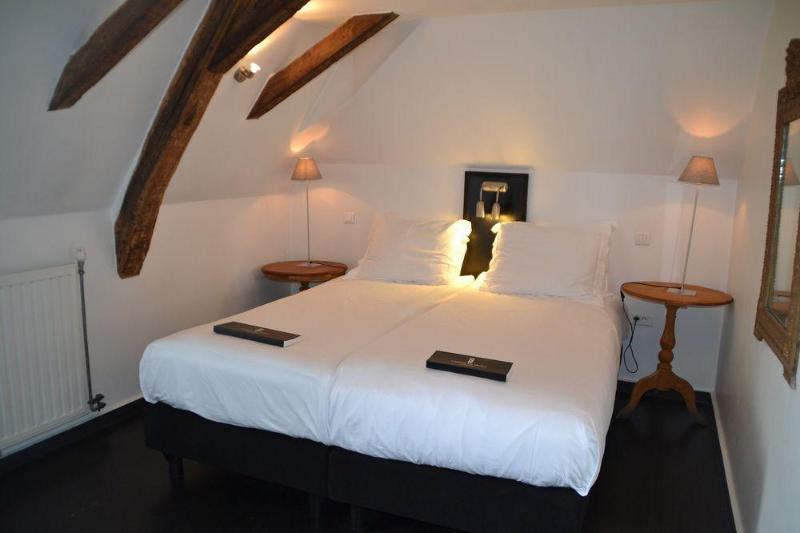 Chateau Les Merles Et Ses Villas Mouleydier ภายนอก รูปภาพ