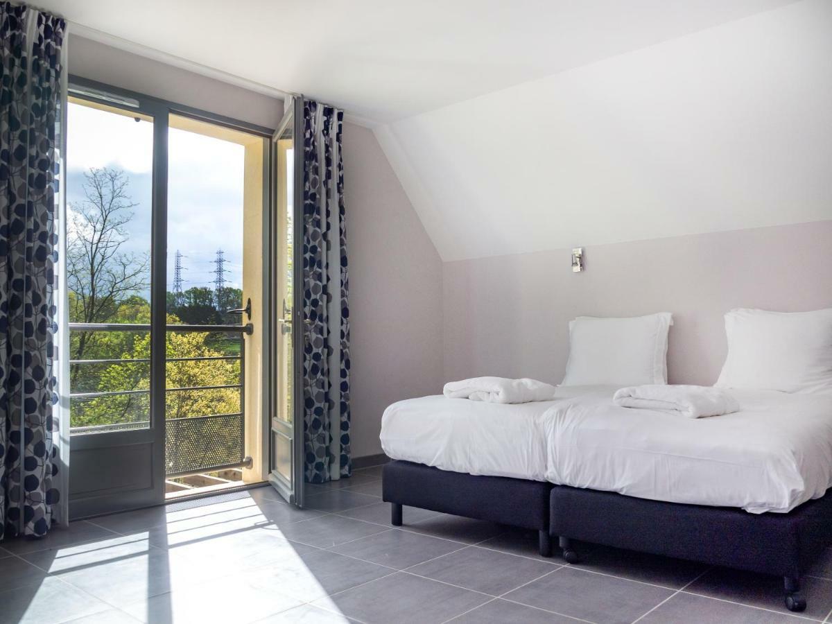 Chateau Les Merles Et Ses Villas Mouleydier ภายนอก รูปภาพ